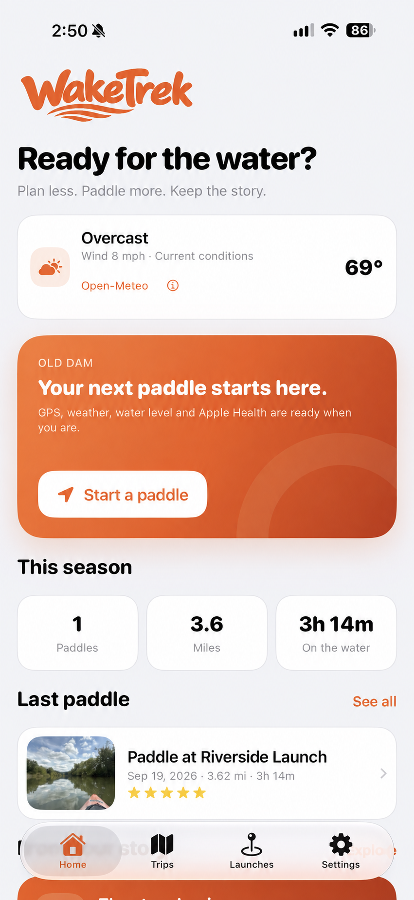 WakeTrek home screen showing weather, Start a paddle, season statistics and a recent paddle at Riverside Launch